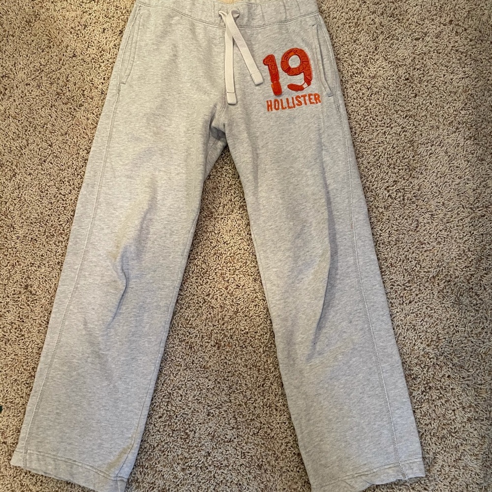 Hollister Sweats